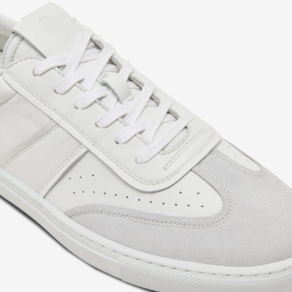 The Charlie - White/White - Image 4