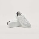 The Charlie - White/White
